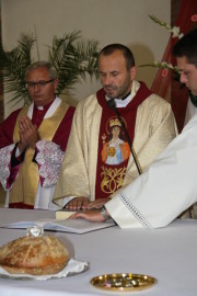Dyrektor ksiądz mgr Jan Maćkowiak